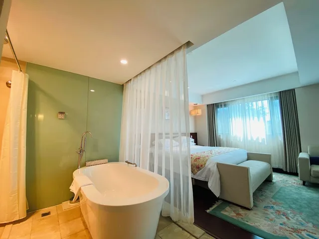 غرفة ديلوكس تنفيذية بسرير كينج، Jade Garden Hotel Beijing 3/3