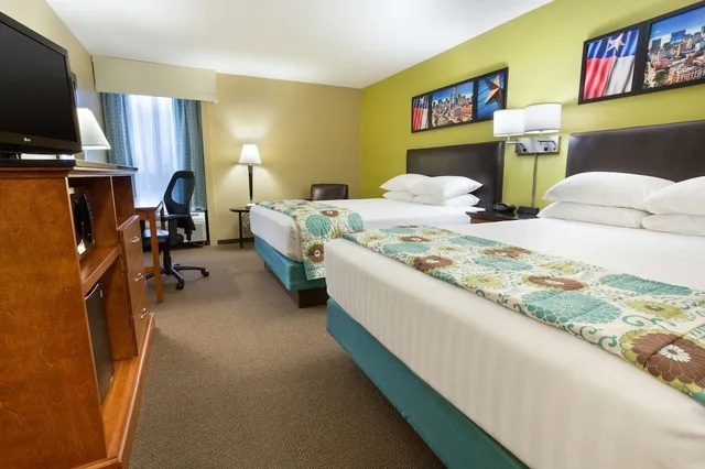 Deluxe, 2 Queen Beds, High Floor, Drury Inn & Suites Near the Galleria Houston 1/5