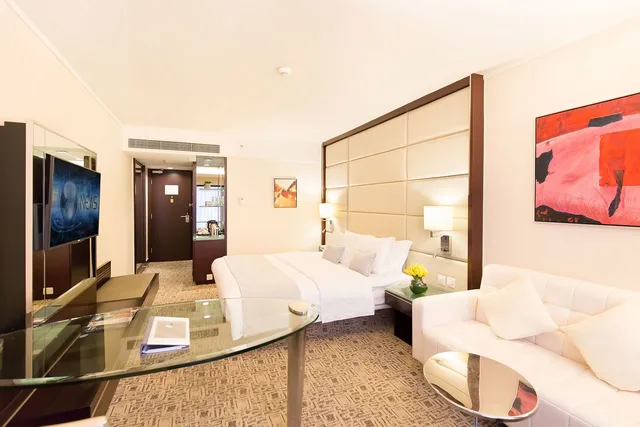 غرفة كلوب سوبيريور تنفيذية مع دخول الصالة، Regal Kowloon Hotel 2/3