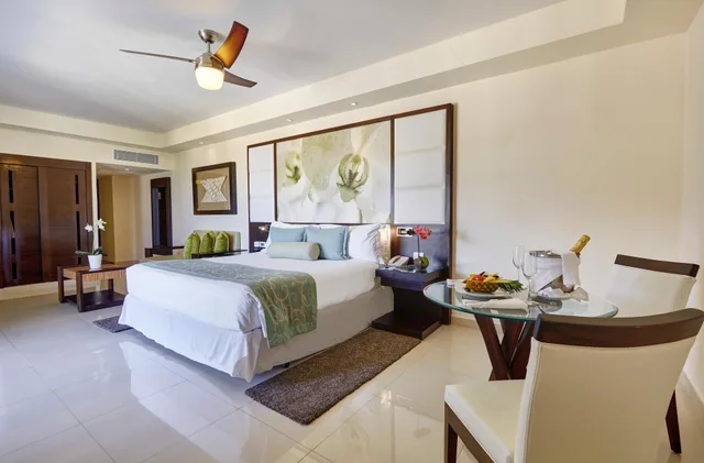 غرفة فاخرة بإطلالة على الحديقة، Hideaway at Royalton Punta Cana, An Autograph Collection All-Inclusive Resort & Casino, Adults Only 3/4