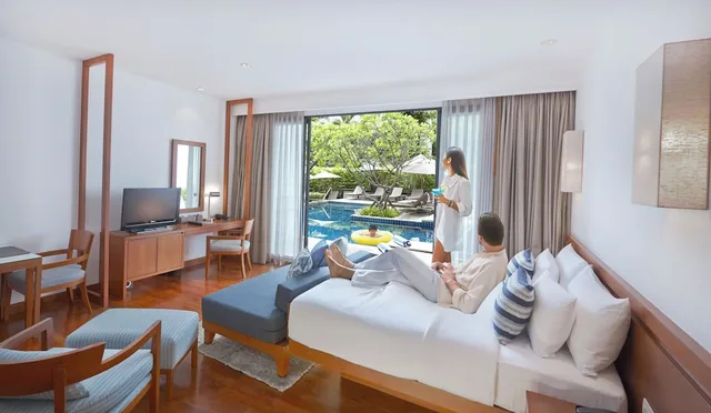 Premier, Studio, Double and Twin Beds, Pool Access, Woodlands Suites Serviced Residences 1/3