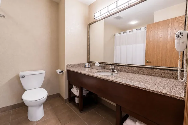 غرفة قياسية بسريرين كوين، Comfort Inn & Suites Walla Walla 8/10
