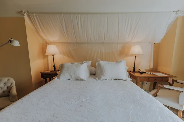 Plus, Deluxe, Queen Bed، LAuberge 3/6