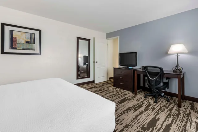 جناح بسريرين كوين، Best Western Prescottonian 5/10