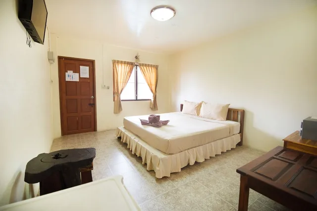 غرفة قياسية بسرير مزدوج، Pongphen Guesthouse 1/3
