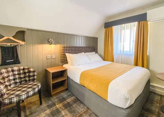 غرفة بريميوم بسرير كوين، Almondsbury Interchange Hotel 1/9