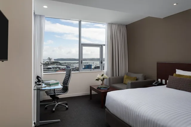 غرفة ديلوكس بسرير كينج بإطلالة على المدينة، Rydges Auckland 3/7