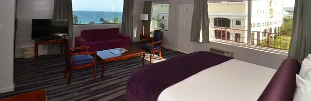 جناح بسريرين كوين مع أريكة، Sea Club Resort 5/8
