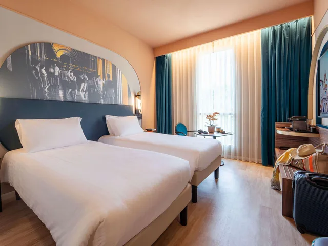 Renovated, Deluxe, Balcony، MERCURE BOLOGNA CENTRO 1/8