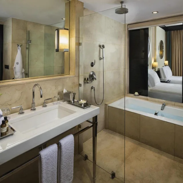 Premier, Deluxe, Double Bed, River View, Fairmont Nile City Hotel 5/8