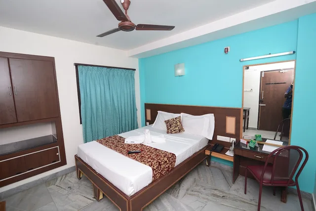 غرفة بسرير مزدوج، Hotel Vijay 2/6