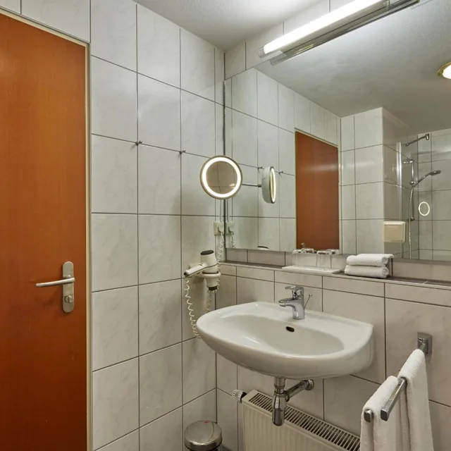 غرفة كومفورت مفردة، Heiner Hotel Darmstadt 4/8