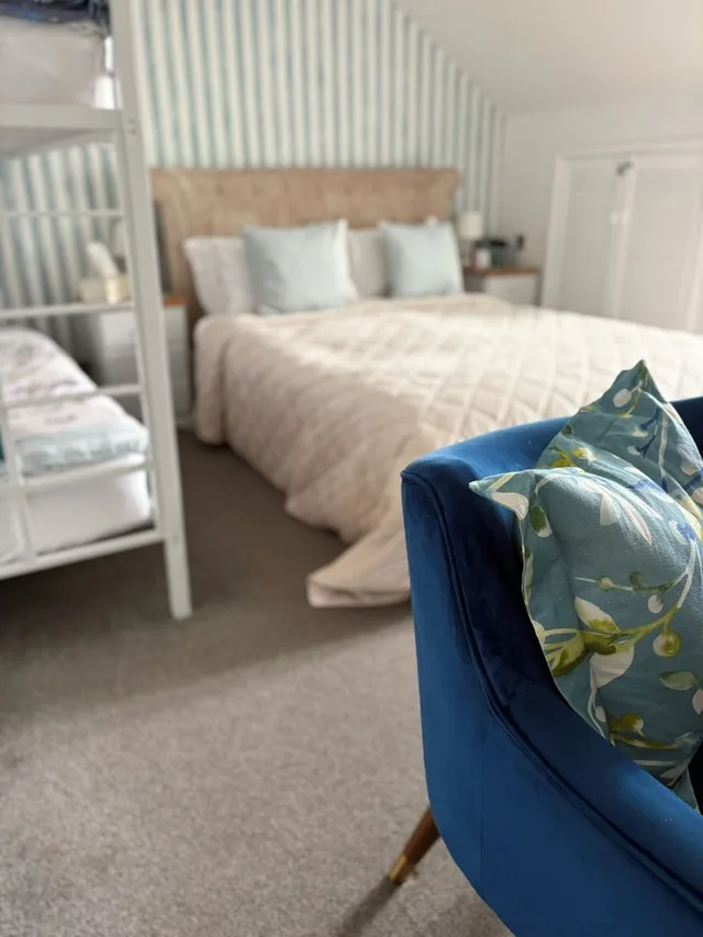 Family, King Bed, Bunk Bed, Cherwood Hotel 7/10