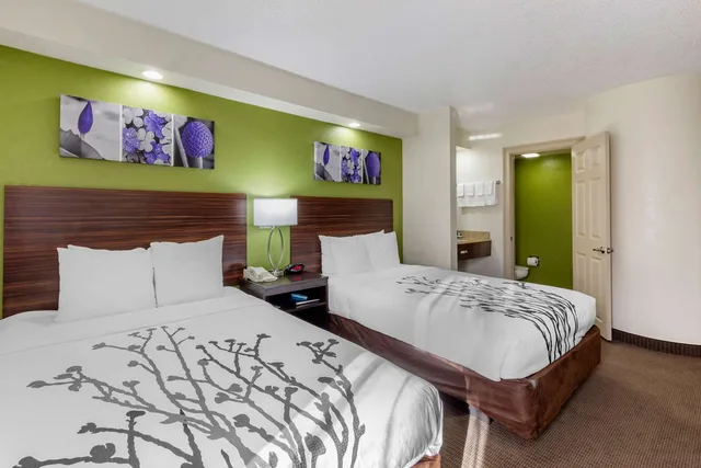 غرفة بسريرين مزدوجين للمدخنين، Sleep Inn near Busch Gardens - USF 2/5