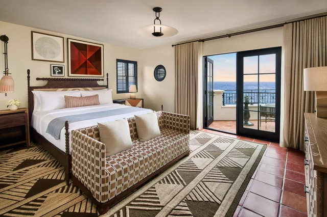 غرفة بسرير مزدوج بشرفة، The Ritz-Carlton Bacara Santa Barbara 1/6