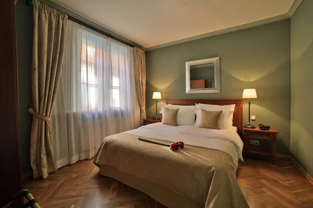 شقة كومفورت بسريرين كوين بغرفتي نوم، Appia Hotel Residence 3/9