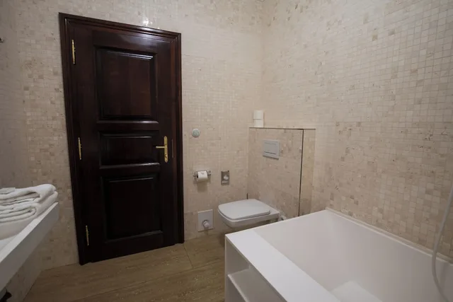 Suite, 1 King and 1 Single Beds, Hotel Ebersbach 8/8