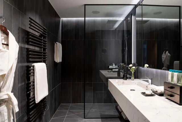 Belle Epoque, Suite، Kempinski Palace Engelberg 4/4