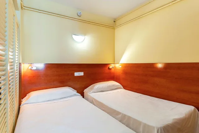 شقة بسريرين منفصلين بغرفة نوم واحدة، Aparthotel Bertran 4/10