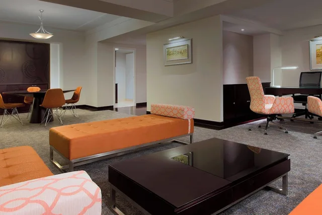 Diplomat, Suite, King Bed, Club Lounge Access، LE MERIDIEN JAKARTA 4/6