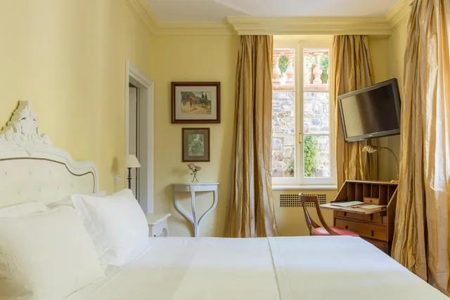 غرفة قياسية بسرير مزدوج، VILLA DELLA PERGOLA 1/3
