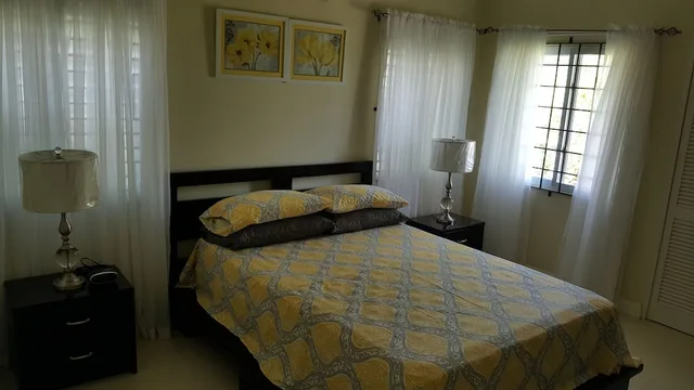 3 Bedrooms, Family, Villa, 3 Queen Beds, Garden View, Courtyard Area، Ocho Rios Villa At Coolshade Iv 1/4