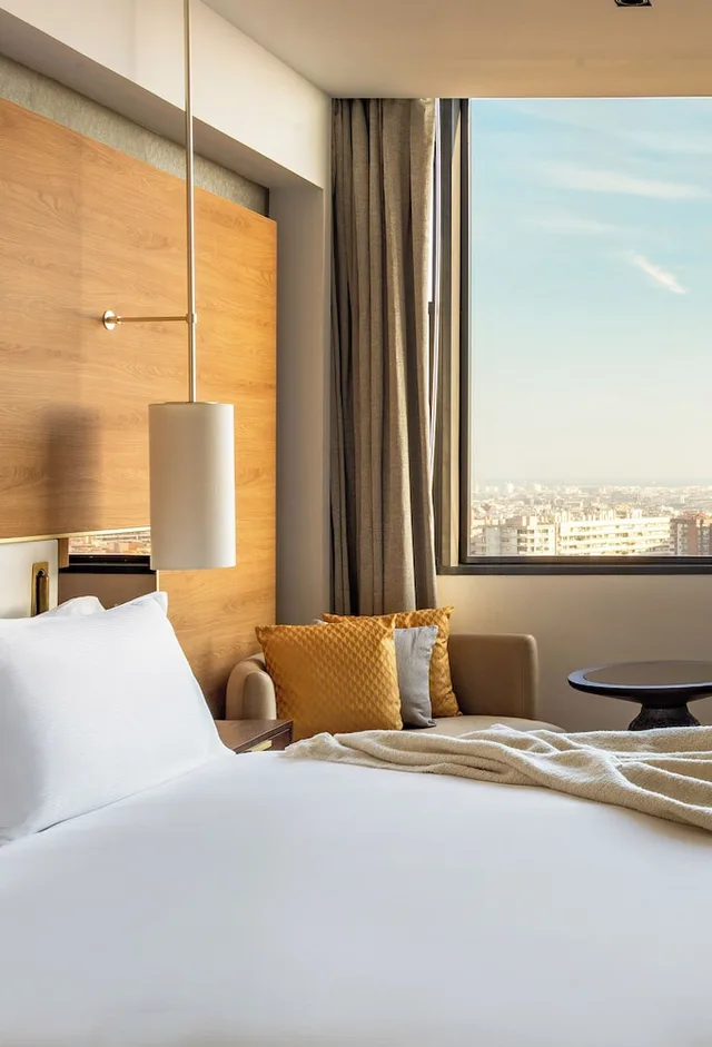 Red Level, Supreme, Family, King Bed, Panoramic View، Torre Melina Gran Melia 1/4