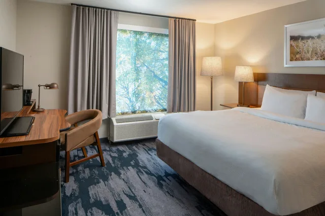 غرفة، Fairfield Inn & Suites Memphis Germantown 1/4
