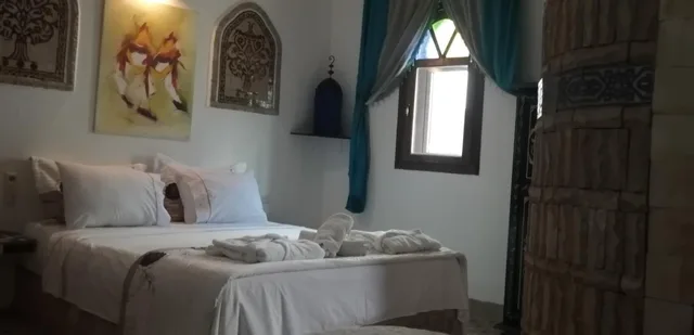 غرفة ثلاثية، Pasta Plaza Hotel 9/10