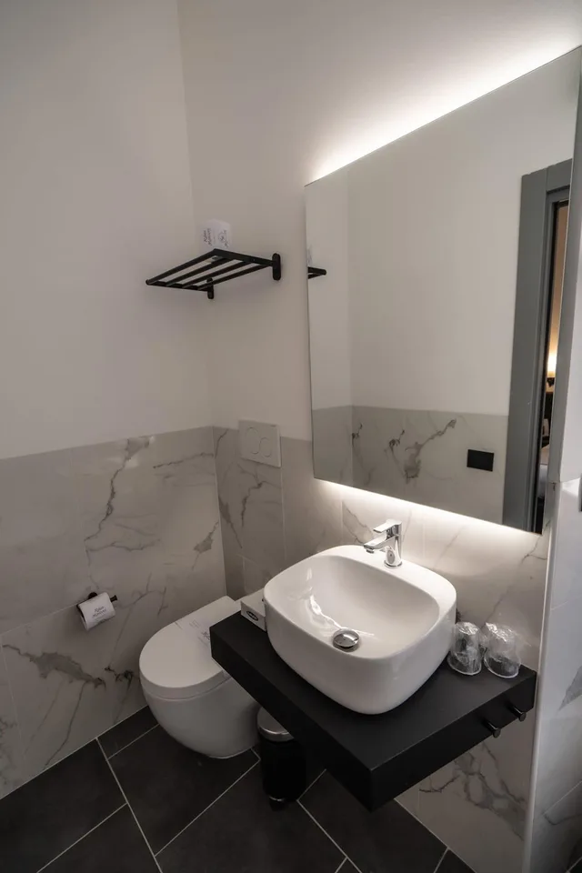 غرفة قياسية، Relais Manzoni 6/7