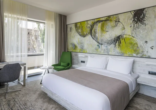 غرفة قياسية بسرير كينج، Messier 53 Hotel Yerevan 3/4