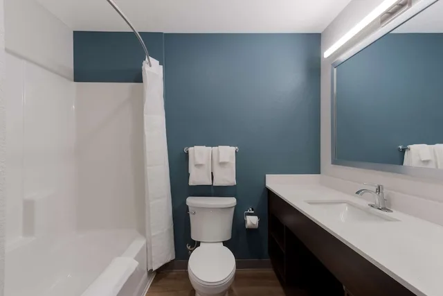 غرفة قياسية بسرير كوين، WoodSpring Suites Chandler Airport 3/3