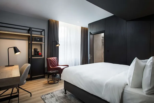 غرفة سوبيريور بسريرين منفصلين بإطلالة على الجبل، Radisson RED Hotel, Liverpool 1/4