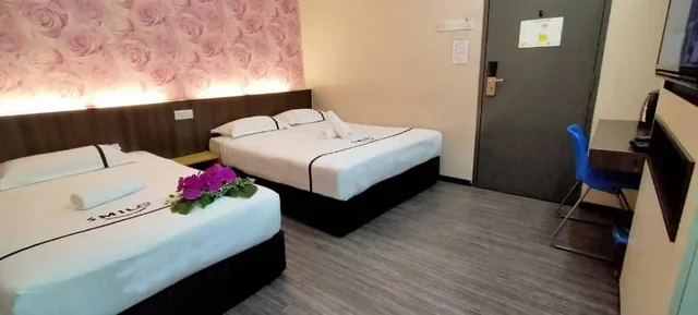 Family, 2 Queen Beds, Smile Hotel Cheras Pudu KL Kuala Lumpur 3/3