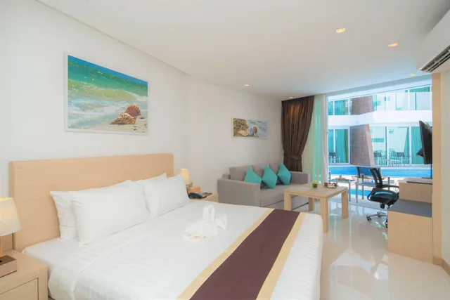 غرفة سوبيريور، The Beachfront Hotel Phuket 1/2