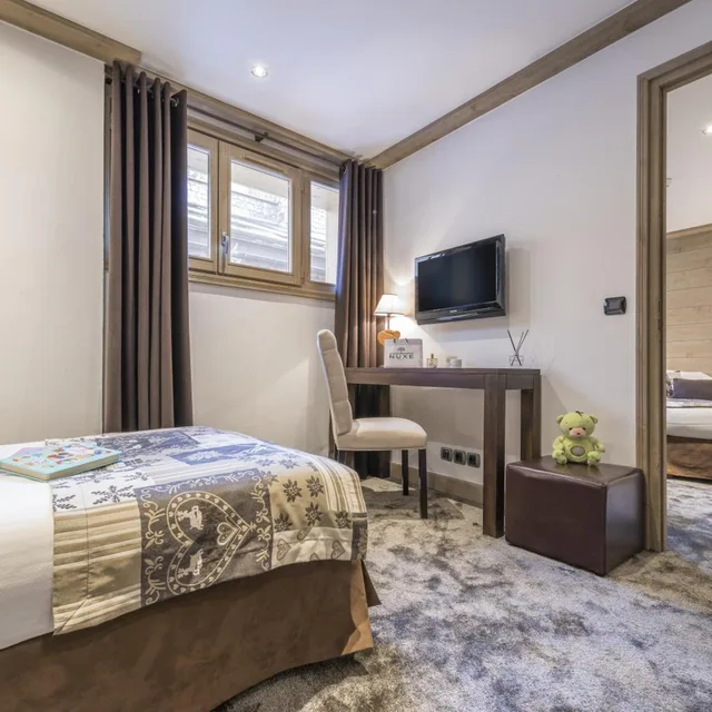 غرفة كبيرة بسرير مزدوج أو سريرين منفصلين، Hotel La Chaudanne 1/4