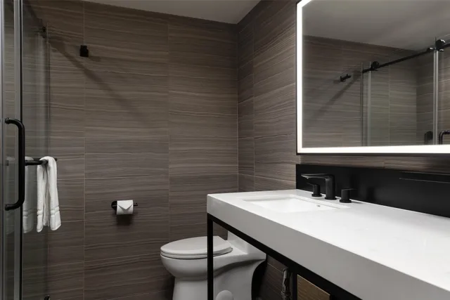 جناح بغرفتي نوم، DoubleTree by Hilton West Kelowna 3/5
