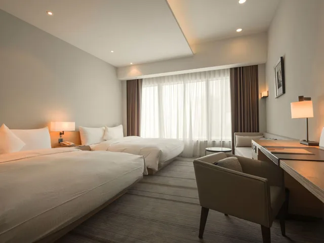 غرفة ديلوكس رباعية بسريرين مزدوجين، Hotel Cozzi Zhongshan Kaohsiung 1/1