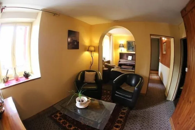 Hotel Le Vieux Tilleul، Digne-les-Bains 21/46