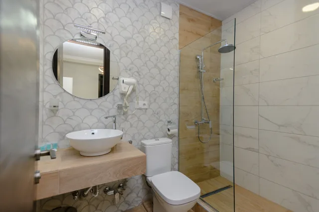 جناح عائلي بسرير كوين وسريرين منفصلين، Atskuri 60 Boutique Hotel 3/3