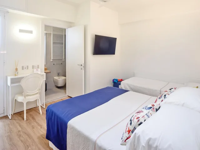 غرفة كومفورت ثلاثية، Fano Hotel Imperial 7/10