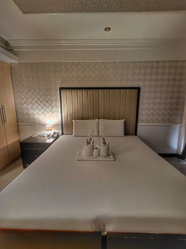 غرفة أساسية بسرير كينج، S&M Hotel 6/7
