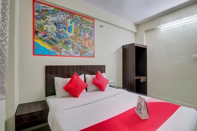 غرفة بسرير مزدوج، Oyo 11916 Varcity Plaza 2/4