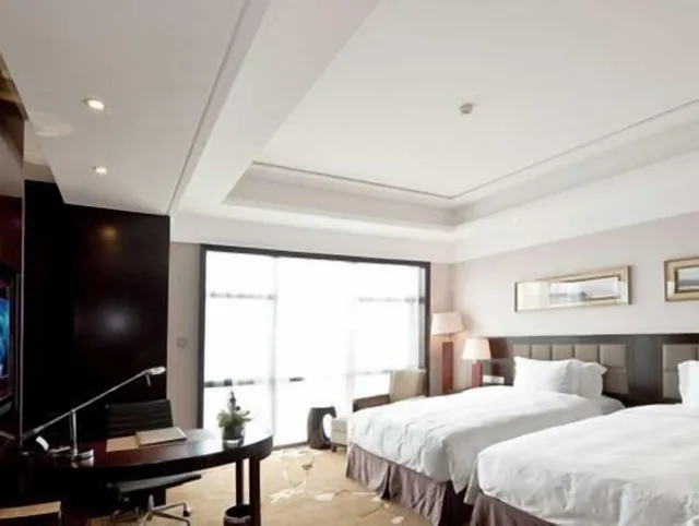 غرفة ديلوكس بسريرين منفصلين، Howard Johnson by Wyndham Shipu Plaza Ningbo 1/1