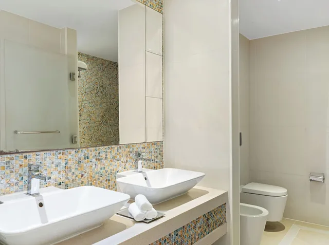 فيلا ملكية بسريرين مزدوجين بمسبح خاص، فندق ومنتجع مكارم النخيل(Rixos Obhur Jeddah Resort & Villas) 5/6