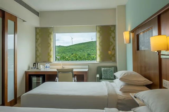 غرفة بسرير كوين للمدخنين، Fairfield By Marriott Belagavi 3/8