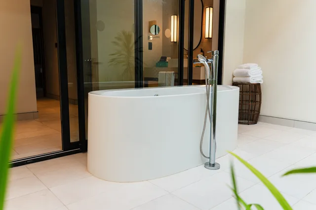 Four Bedroom Beach Pool Villa, Avani Plus Barbarons Seychelles Resort 4/4