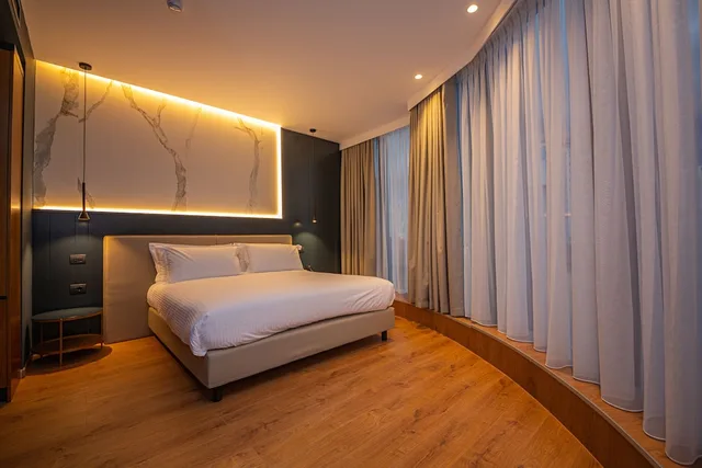 غرفة قياسية مفردة بسرير مزدوج، Black Diamond Hotel 1/1