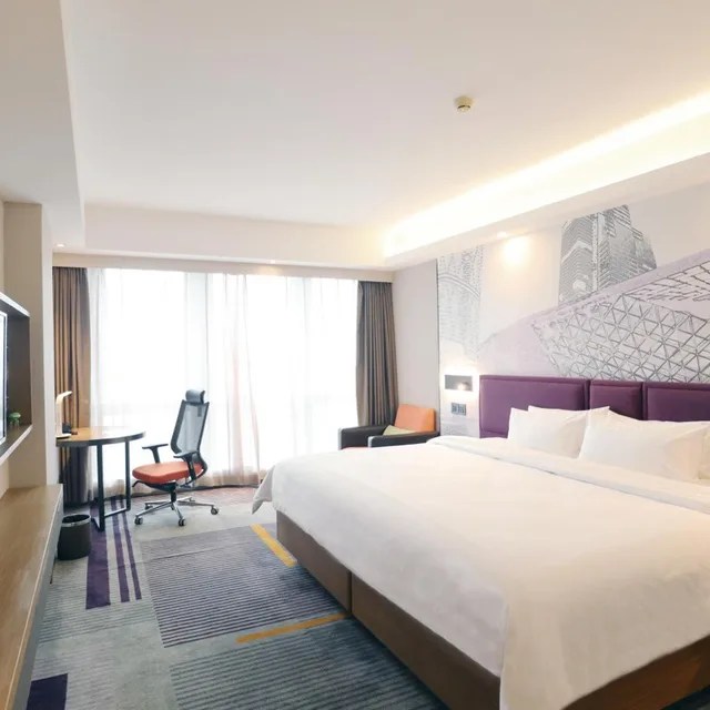 غرفة قياسية بسرير كينج، Hampton Inn Guangzhou China 2/10