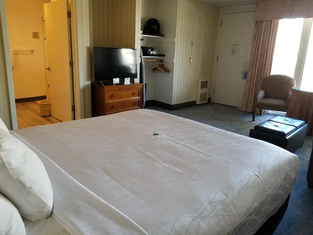 غرفة بسرير كينج لذوي الإعاقة، Wharf Inn 3/7